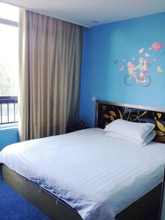 Уси: Pengfei Express Inn