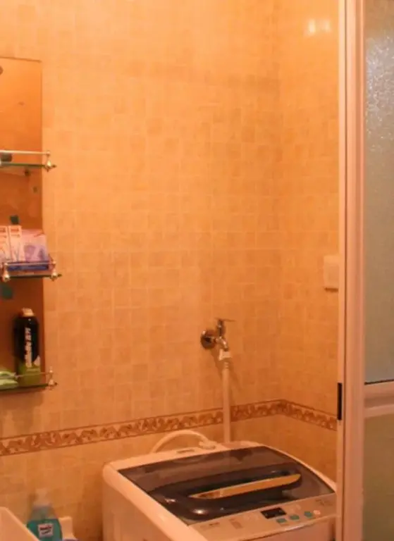 Далянь: Dalian Jinfeng Tower Yijia Hotel Apartment