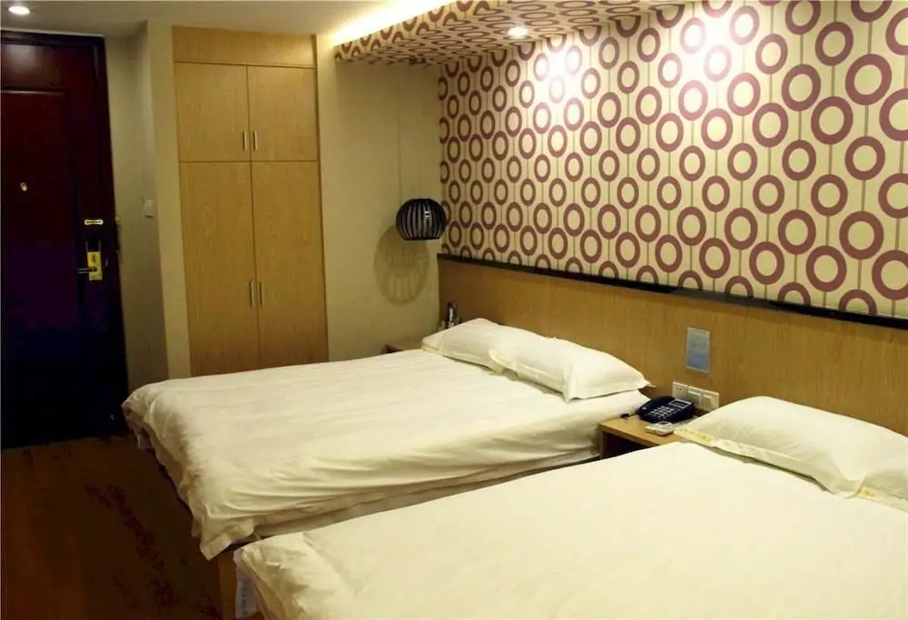 Фучжоу: Luoyuan Spring Business Hotel