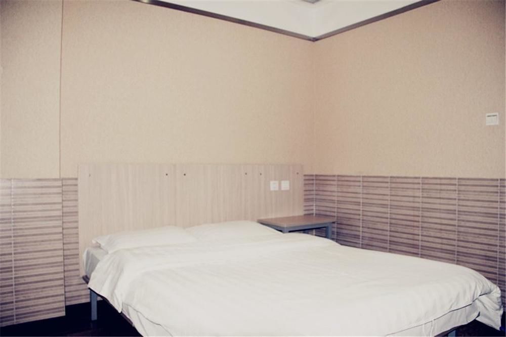 Циндао: Qingdao New Holiday Hotel