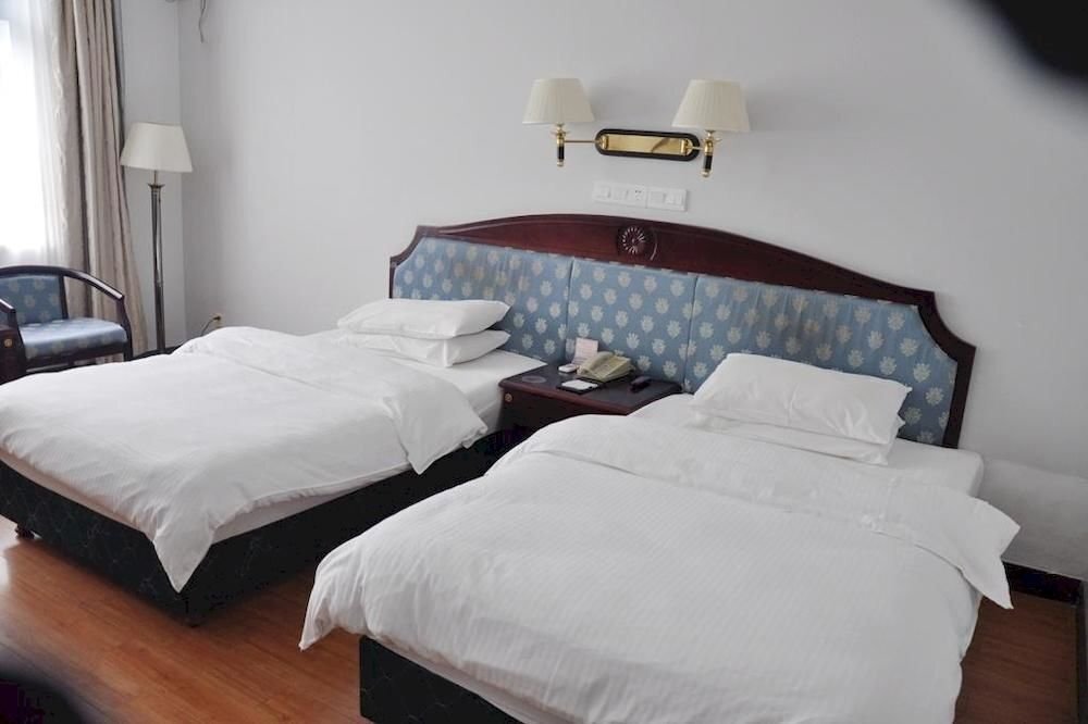 Шанхай: Shanghai Juyuan Holiday Village