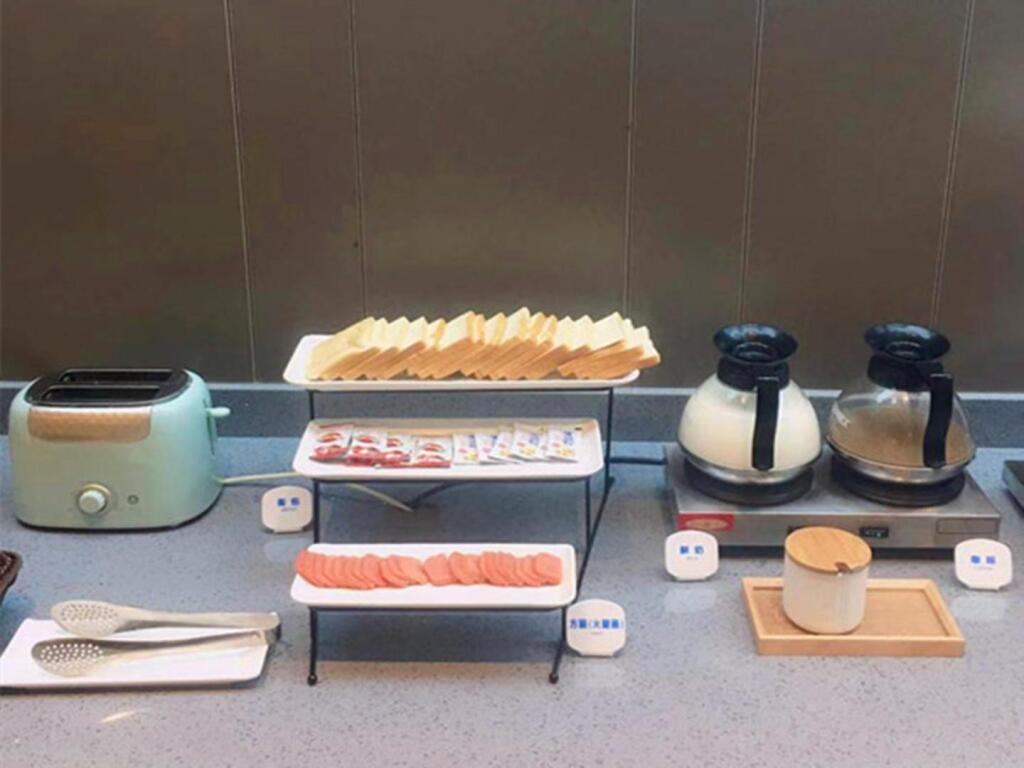 Сюйчжоу: Hanting Hotel Jining Weishan Jinyuan Road