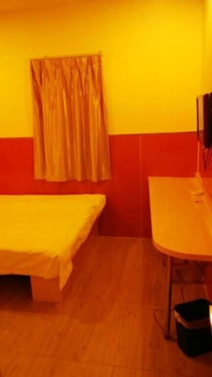 Шанхай: 99 Inn Youxuan Hotel (Shanghai Baoshan Wanda Branch Fenxi Road)