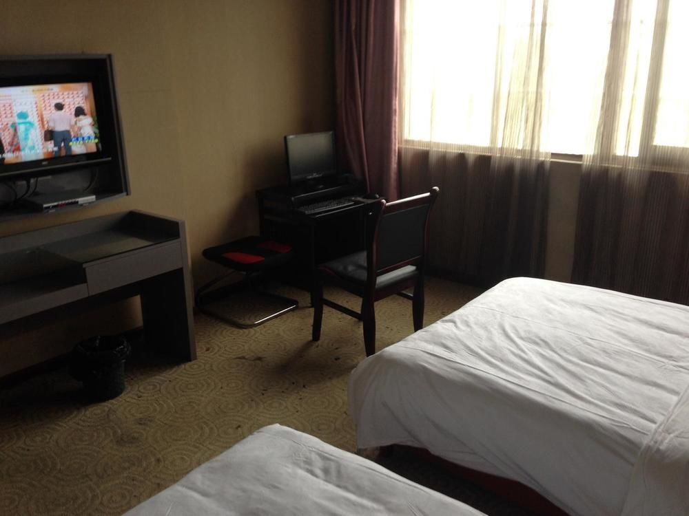 Changxiang Hotel — фото 1