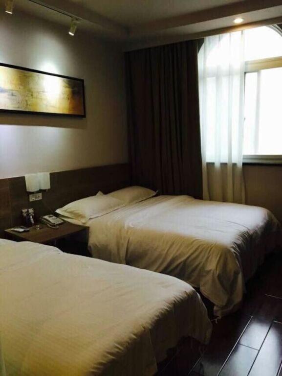 Ухань: Jinjiang Express Hotel-wuhan