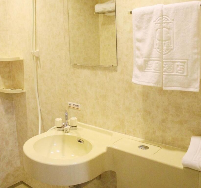 Кайфын: Super 8 Hotel