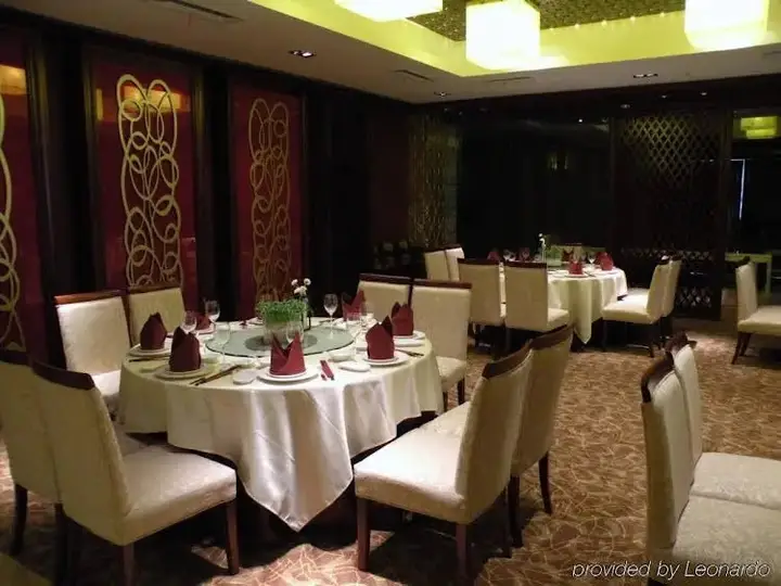 Ханчжоу: Wanhua International