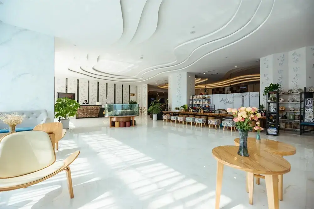 Куньмин: Tulip Inn Xi Yue Hotel - Kunming