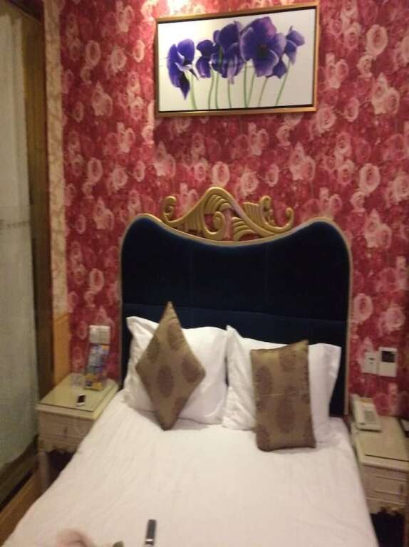 Чэнду: Yijia Hotel Temple of Marquis