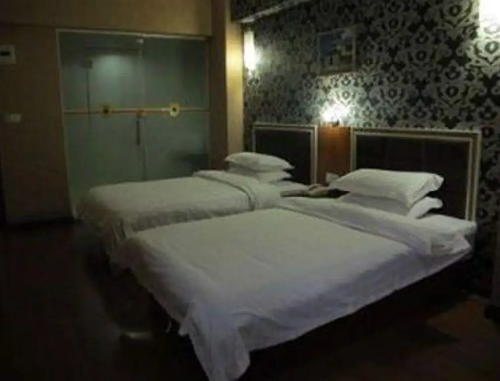 Путянь: Super 8 Hotel Putian Bus Station