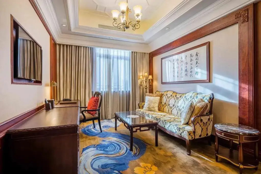 Шанхай: Donghu Hotel
