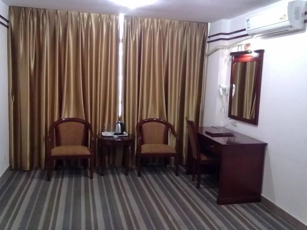 Шэньчжэнь: Shenzhen Aviation City Hotel
