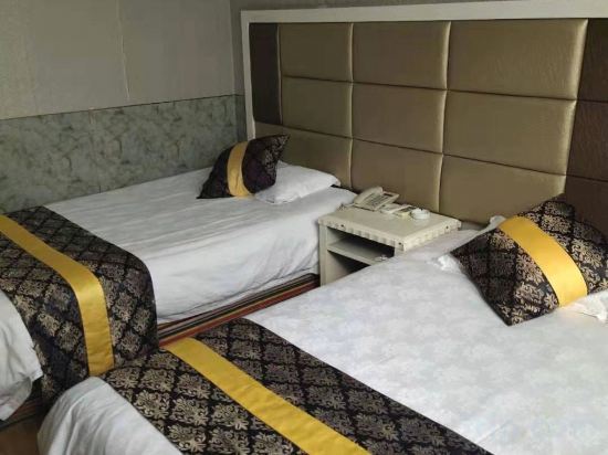 Иу: Baijing Business Hotel