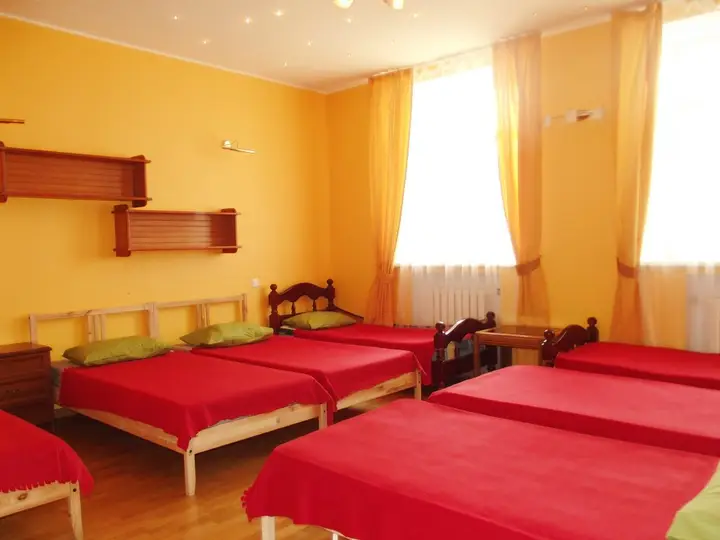 Москва: Artist Hostel на Бауманской