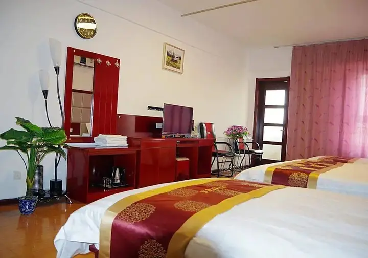 Сиань: Holiday Space Apartment