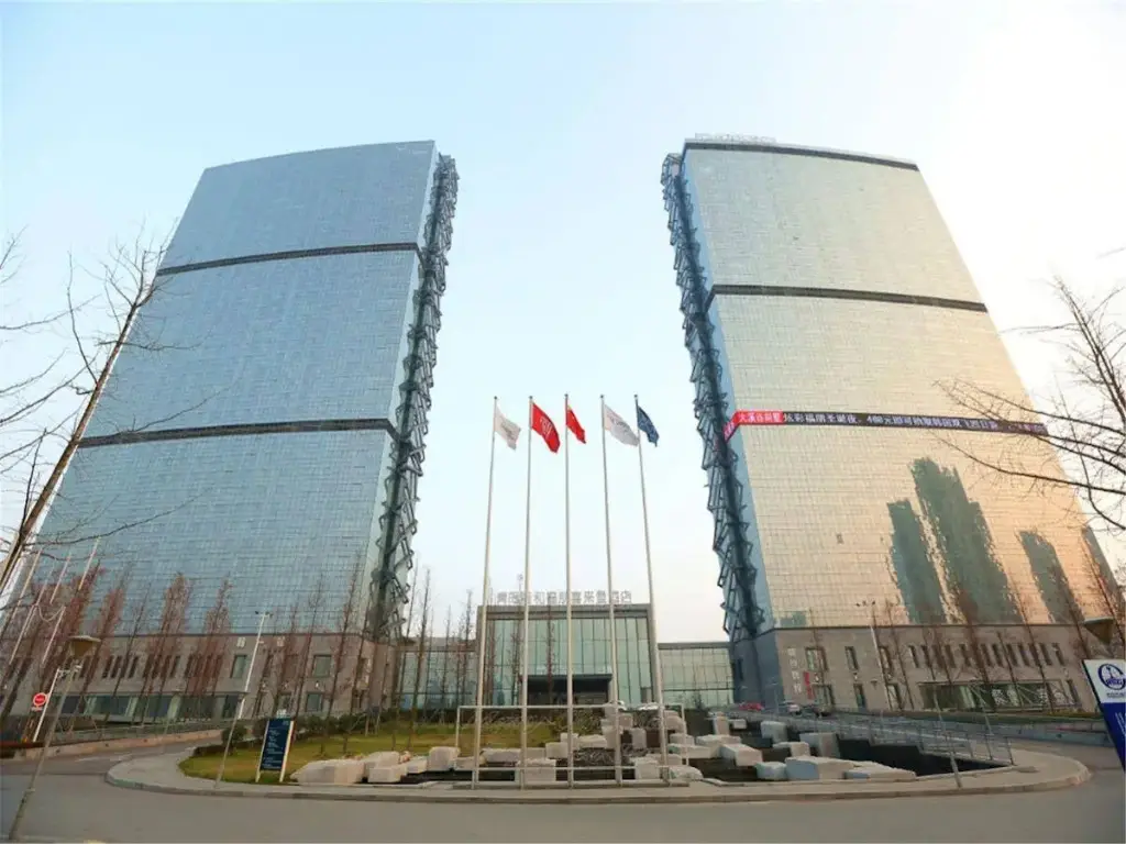 Циндао: Qingdao Platinum Port Sea View Resort Hotel Platinum