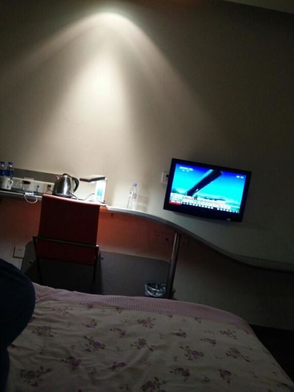 Шанхай: Motel 168 Shanghai Changzhong Road