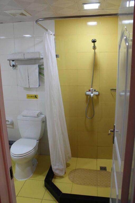 Циньхуандао: Home Inn