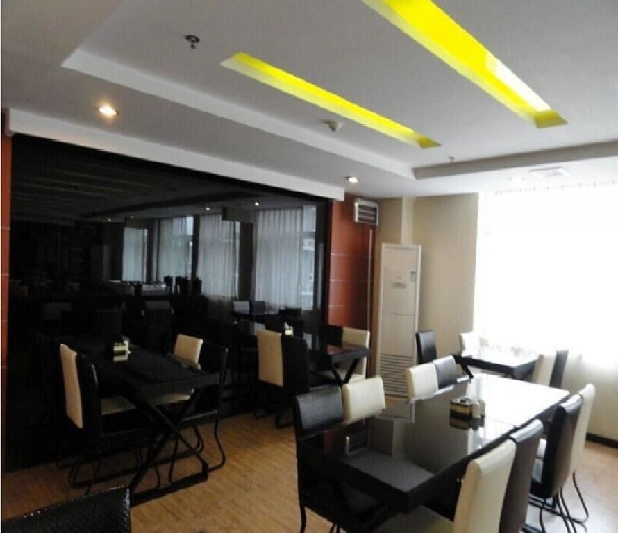 Home Inn Handan Zhonghua South Street — фото 1
