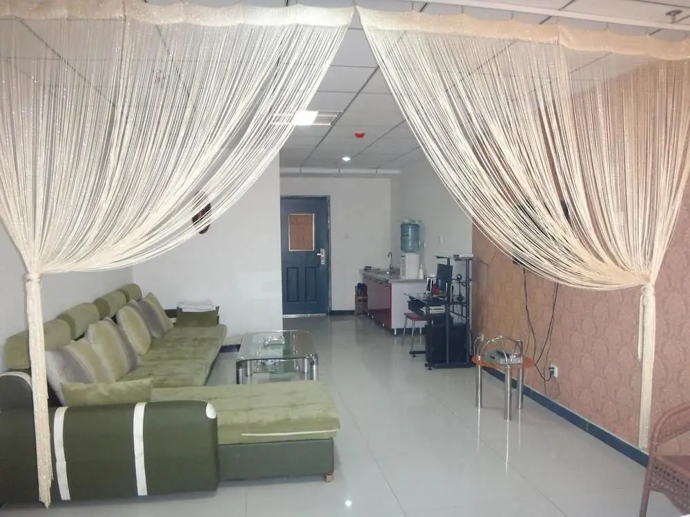 Шицзячжуан: Shijiazhuang Love Nest Theme Apartment Hotel