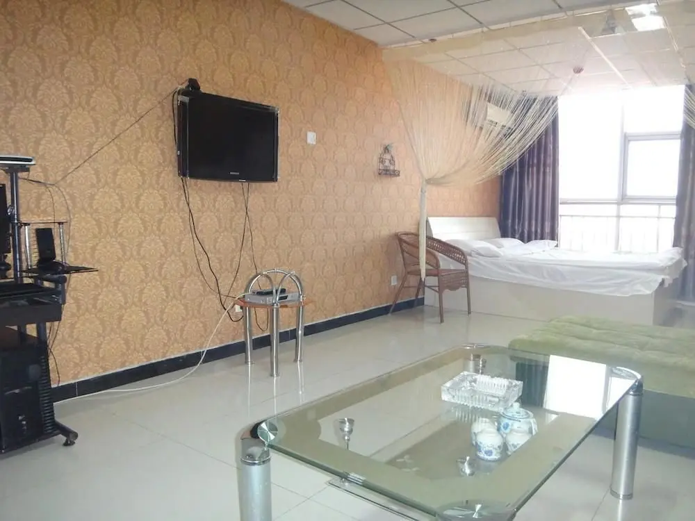 Шицзячжуан: Shijiazhuang Love Nest Theme Apartment Hotel
