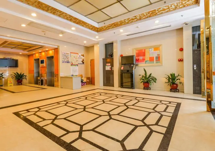 Гуанчжоу: Guangzhou Peace World Apartment