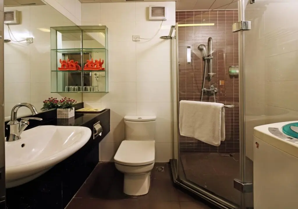 Гуанчжоу: Guangzhou Peace World Apartment