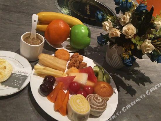 Ланьчжоу: Super 8 Hotel (Lanzhou Dongfanghong Square Jingning Road)