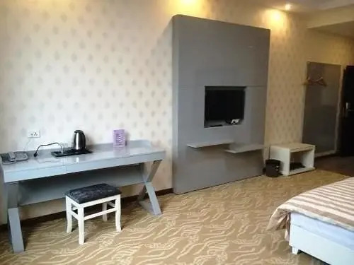 Цзяочжоу: Jiaozuo Yuntai Holiday Hotel
