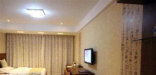 Куньмин: Kunming Ceres Hotel