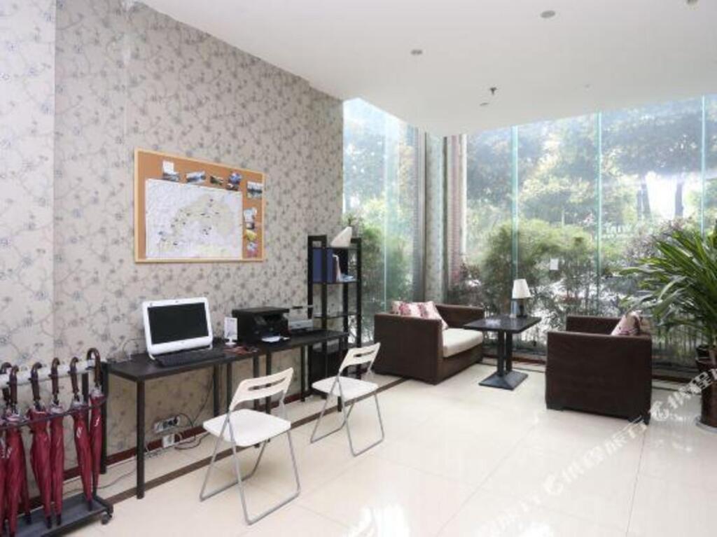 Мэйшань: Sichuan Hongbo Hotel - Meishan