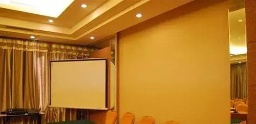 Чжэнчжоу: Zhengzhou Kai-run Business Hotel