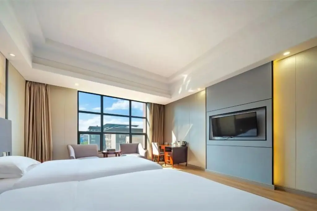 Чжанцзяцзе: Floral Hotel Zhangjiajie Mengqi Meiju