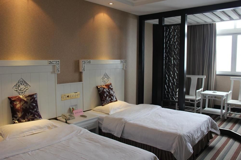 Нинбо: Ningbo Qingcheng Fashion Hotel