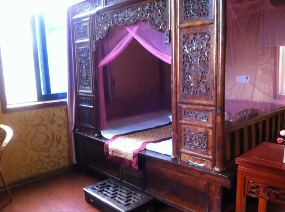 Шанхай: Shenfu Yard Inn