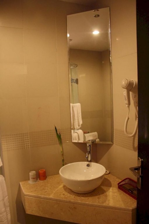Чаншу: Motel168 Changshu Zhaoshangcheng