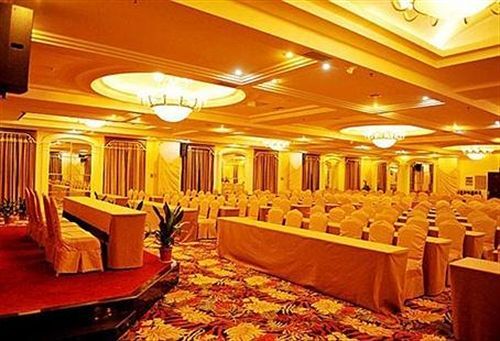 Наньчан: Nanchang Huayu New World Hotel