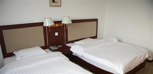 Циндао: Badaguan Yushuiqing Business Hotel - Qingdao