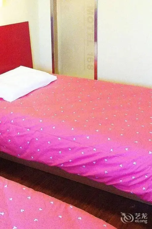 Циндао: Home Inn Jiaozhou Guangzhou Road
