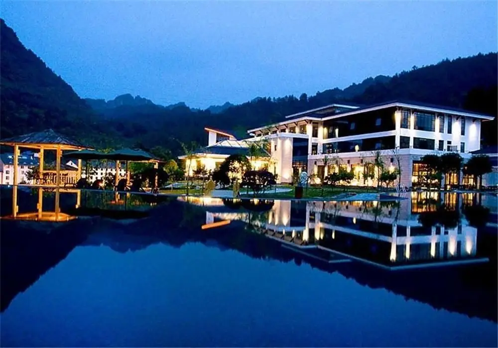 Shengmeida Hotel - Zhangjiajie — фото 1