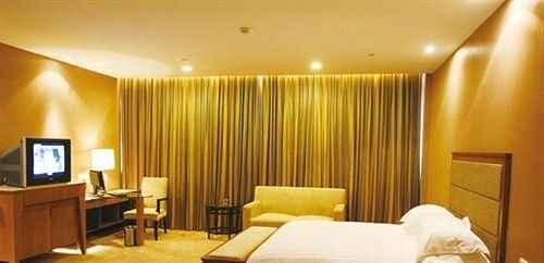 Вэньчжоу: WHWH Business Hotel - Ruian