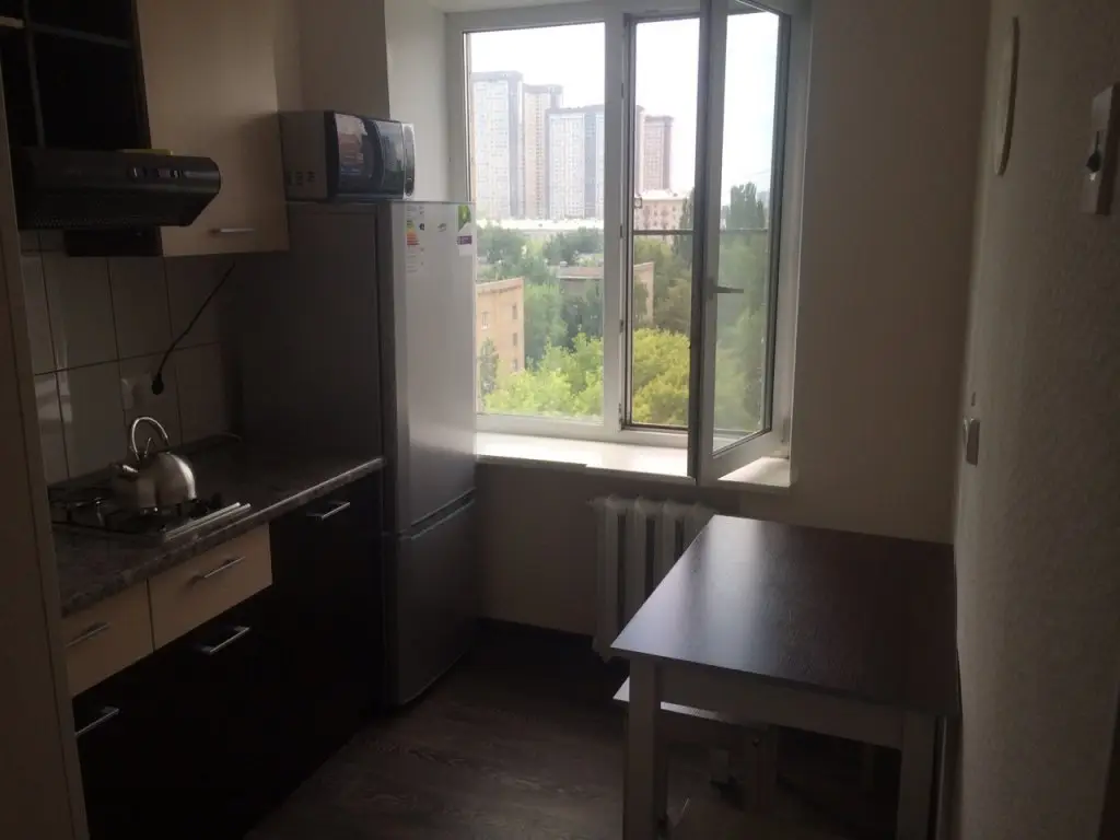 Москва: Apartment Zhiloy Kvartal at Pervomayskaya