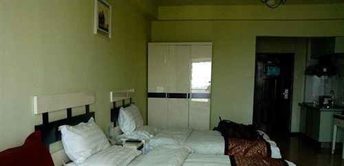 Куньмин: British Hotel Kunming News Road