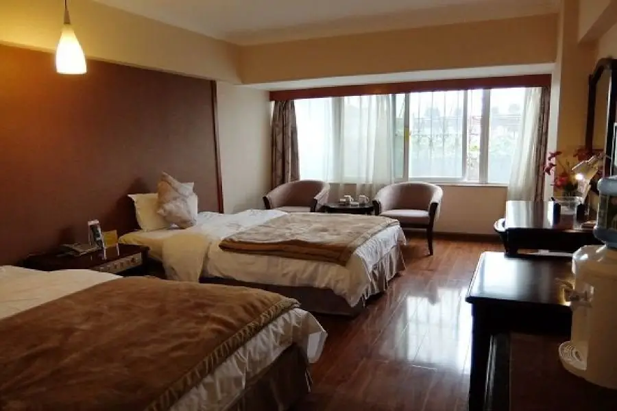 Куньмин: Yun Liang Golden Spring Hotel - Kunming