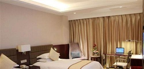 Zhongwei Sunny Hotel — фото 1