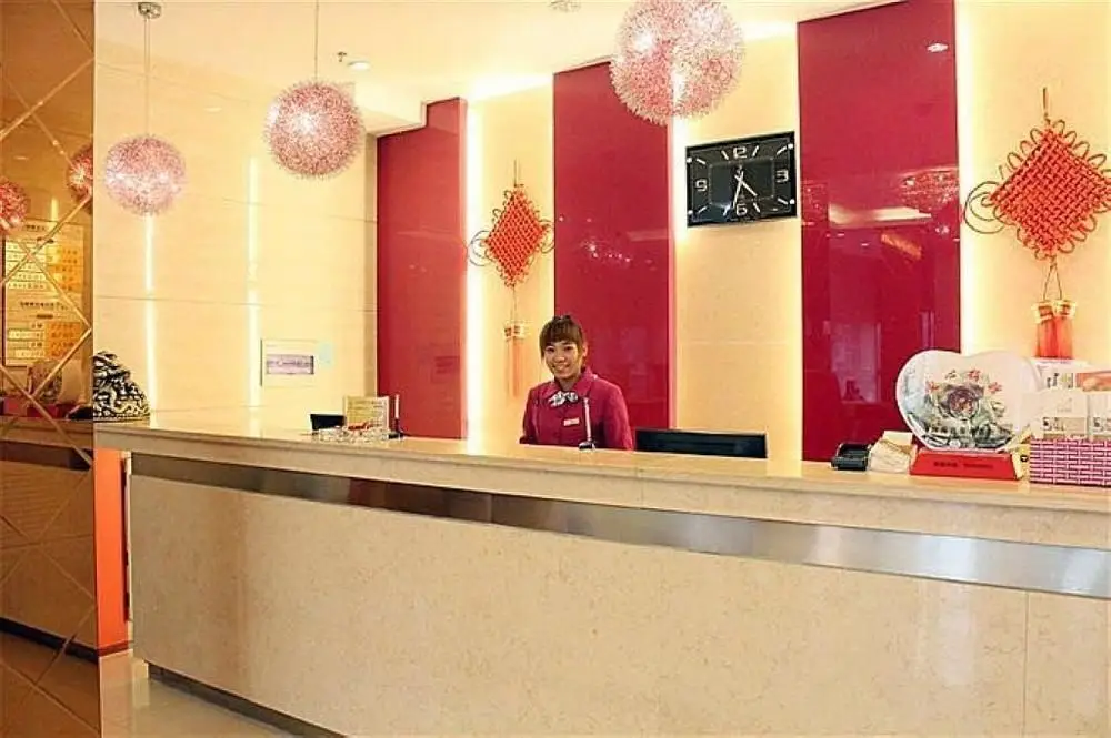 Кайфын: Meiyijia Hotel Kaifeng Binhe Road