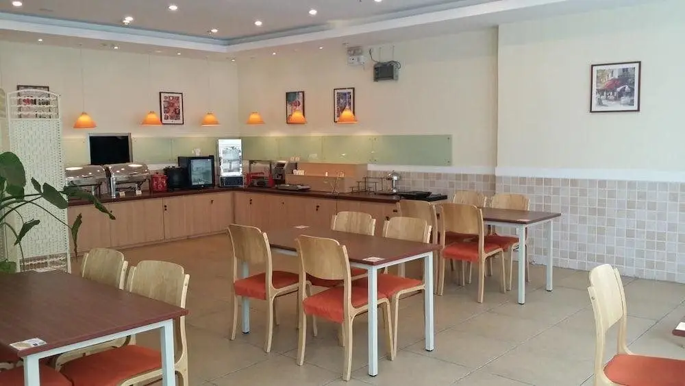 Сюйчжоу: Home Inn Xuzhou Jinying International Shopping Center