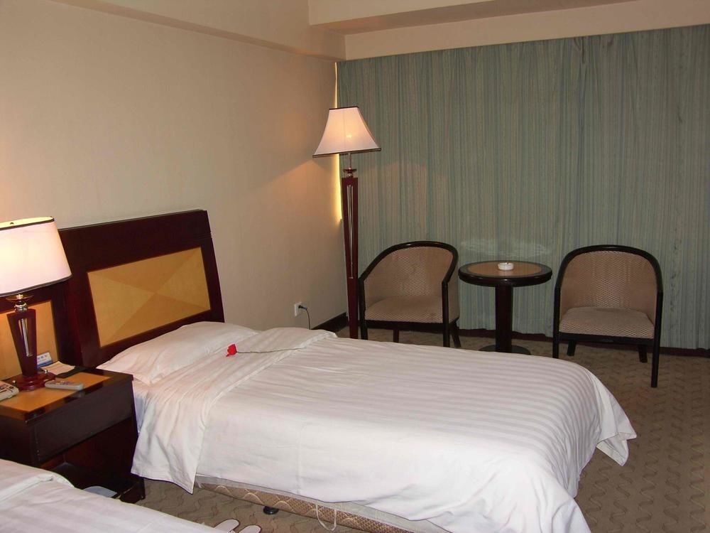 Чжэнчжоу: Zhengzhou Hualian Guangzhou Hotel