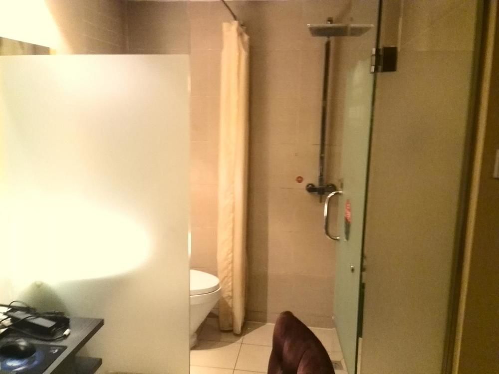 Ухань: Green League Hotel