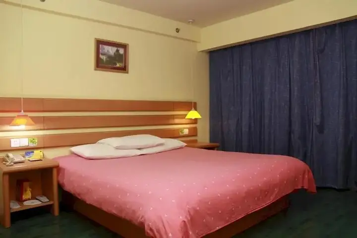 Чаншу: Homeinn Selected Hotel (Changshu Zhaoshangcheng South Bus Station)